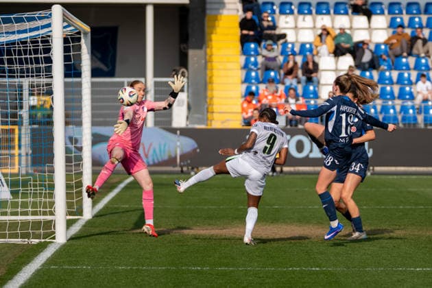 Google Pixel Frauen-Bundesliga: TSG Hoffenheim vs VfL Wolfsburg, Dietmar-Hopp-Stadion, 21.03.2026 Tor zum 0:1 für den VfL Wolfsburg durch die Torschützin Lineth Beerensteyn (VfL Wolfsburg Frauen, 9) Tor und Jubel Google Pixel Frauen-Bundesliga: TSG Hoffenheim vs VfL Wolfsburg, Dietmar-Hopp-Stadion, 21.03.2026 DFB DFL REGULATIONS PROHIBIT ANY USE OF PHOTOGRAPHS AS IMAGE SEQUENCES AND OR QUASI-VIDEO. Copyright: xBEAUTILUSxSPORTS Hillx