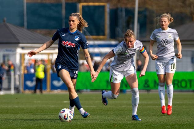 Google Pixel Frauen-Bundesliga: TSG Hoffenheim vs VfL Wolfsburg, Dietmar-Hopp-Stadion, 21.03.2026 Am Ball Selina Cerci (TSG Hoffenheim Frauen, 29) Google Pixel Frauen-Bundesliga: TSG Hoffenheim vs VfL Wolfsburg, Dietmar-Hopp-Stadion, 21.03.2026 DFB DFL REGULATIONS PROHIBIT ANY USE OF PHOTOGRAPHS AS IMAGE SEQUENCES AND OR QUASI-VIDEO. Copyright: xBEAUTILUSxSPORTS Hillx