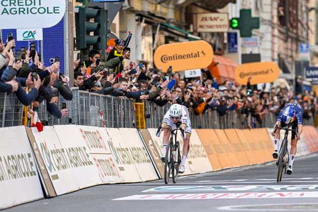 Milan Sanremo 2026 Cycling Race SANREMO, ITALY - MARCH 21 : Pogacar Tadej (SLO) of UAE Team Emirates - XRG and Pidcock Thomas (GBR) of Pinarello - Q36.5 Pro Cycling Team in the final sprint during the 117th edition of Milan Sanremo an UCI World Tour 1.UWT one day cycling road race for Men Elite of 298 km with start in Pavia and finish in Sanremo on March 21, 2026 in Sanremo, Italy, 21 03 2026 ( Motordriver Guy De Vuyst - Sanremo Italy  Copyright: xNicoxVereeckenx