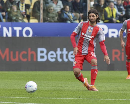 CALCIO - Serie A - Parma Calcio vs US Cremonese Sebastiano Luperto of US Cremonese play the ball during Parma Calcio vs US Cremonese, 30Â° Serie A Enilive 2025-26 game at Ennio Tardini stadium in Parma (PR), Italy, on March 21, 2026. Parma Italy  Copyright: xIPAxSport ABACAx