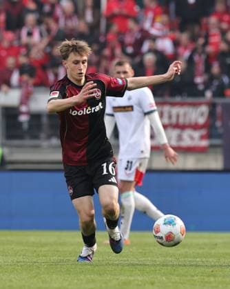 21.03.2026 - Fussball - Saison 2025 2026 - 2. Fussball - Bundesliga - 27. Spieltag: 1. FC Nürnberg FCN ( Club ) - 1. FC Kaiserslautern FCK ( Rote Roten Teufel ) - Sportfoto Zink DaMa - xdaxmax - DFL regulations prohibit any use of photographs as image sequences and or quasi-video - only for editorial use - Marko Soldic (16, 1. FC Nürnberg FCN ) im Angriff