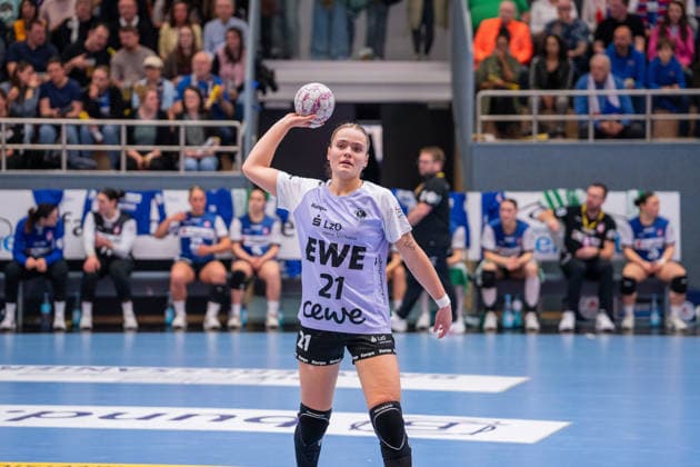 HSG Blomberg-Lippe (GER) vs. Vfl Oldenburg (GER), Handball, 1. Handball Bundesliga Frauen, 20. Spieltag, 21.3.2026, Saision 2025 2026, Blomberg Joanna Granicka (Vfl Oldenburg, 21) beim Spielaufbau Blomberg Sporthalle an der Ulmenallee Deutschland