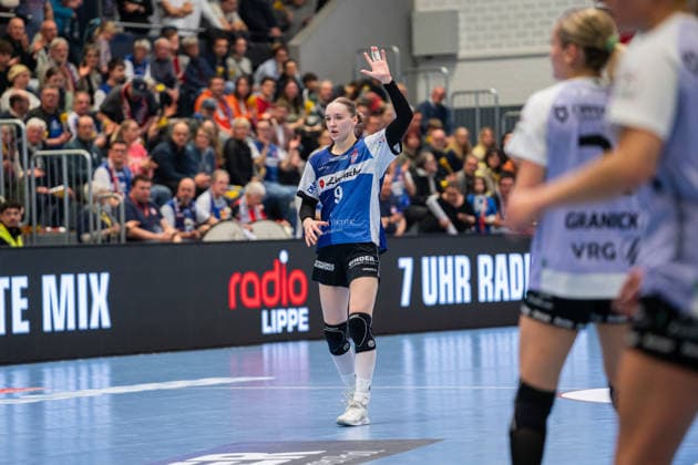 HSG Blomberg-Lippe (GER) vs. Vfl Oldenburg (GER), Handball, 1. Handball Bundesliga Frauen, 20. Spieltag, 21.3.2026, Saision 2025 2026, Blomberg Nieke Kuehne (HSG Blomberg-Lippe, 09) beim Spielaufbau Blomberg Sporthalle an der Ulmenallee Deutschland