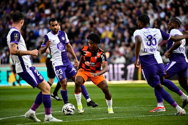 FOOTBALL : Toulouse vs Lorient - 27eme Journee de Ligue1 McDonald S - Toulouse - 21 03 2026 Dermane Karim (fcl) Toulouse  Copyright: xThierryxBretonx