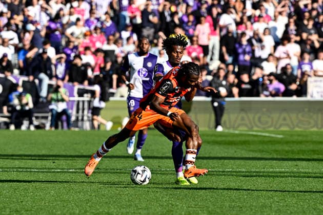 FOOTBALL : Toulouse vs Lorient - 27eme Journee de Ligue1 McDonald S - Toulouse - 21 03 2026 Darlin Yongwa (fcl) Toulouse  Copyright: xThierryxBretonx