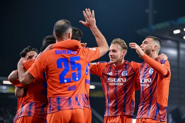 21.03.2026, Fussball, 2. Bundesliga, Saison 2025 2026, 26. Spieltag, SV Darmstadt 98 - FC Schalke 04, Moussa Sylla (FC Schalke 04) freut sich über das Tor zum 0:1 xRHR-FOTO YYx