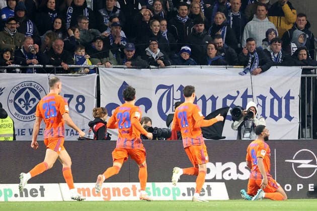 21.03.2026, xtvx, Fussball 2.Bundesliga, SV Darmstadt 98 - FC Schalke 04 v.l. Goal scored, Tor zum 1:1 Moussa Sylla (FC Schalke 04) Torjubel, Goal celebration, celebrate the goal, celebrates scoring (DFL DFB REGULATIONS PROHIBIT ANY USE OF PHOTOGRAPHS as IMAGE SEQUENCES and or QUASI-VIDEO) Darmstadt