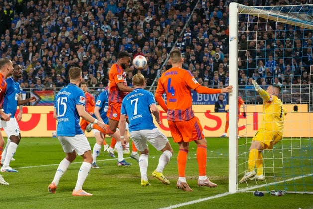 Deutschland: Fussball 2. Bundesliga 2025 26, 27. Spieltag - SV Darmstadt 98 vs FC Schalke 04 - Merck-Stadion am Böllenfalltor: Tor zum 1:0 für den FC Schalke 04 durch Moussa Sylla (Schalke 04, 9)