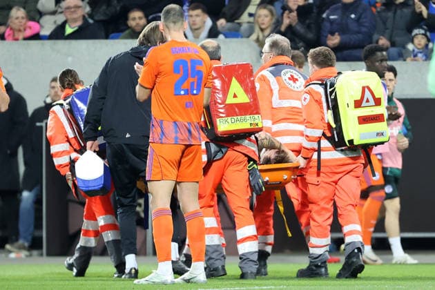 21.03.2026, xtvx, Fussball 2.Bundesliga, SV Darmstadt 98 - FC Schalke 04 v.l. Luca Marseiler (SV Darmstadt 98) Verletzung (DFL DFB REGULATIONS PROHIBIT ANY USE OF PHOTOGRAPHS as IMAGE SEQUENCES and or QUASI-VIDEO) Darmstadt