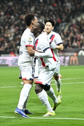 OGC Nice v Paris Saint-Germain - Ligue 1 McDonald s 2025 2026 25 Nuno MENDES (psg) during the Ligue 1 McDonald s match between Nice and Paris Saint-Germain at Allianz Riviera on March 21, 2026 in Nice, France. Nice France  Copyright: xFEPx 776348332