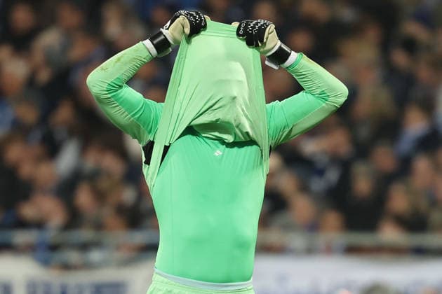2025.03.21 xjfx Fussball 2.Bundesliga SV Darmstadt 98 - FC Schalke 04 v.l., Torwart, goalkeeper Loris Karius (FC Schalke 04) enttaeuscht, enttaeuscht schauend, dissapointed, traurig, frustiert, frust, gefrustet (DFL DFB REGULATIONS PROHIBIT ANY USE OF PHOTOGRAPHS as IMAGE SEQUENCES and or QUASI-VIDEO) *** 2025 03 21 xjfx Soccer 2 Bundesliga SV Darmstadt 98 FC Schalke 04 v l , goalkeeper, goalkeeper Loris Karius FC Schalke 04 enttaeuscht, enttaeuscht Blickend, dissapointed, traurig, frustiert, frust, gefrustet DFL DFB REGULATIONS PROHIBIT ANY USE OF PHOTOGRAPHS as IMAGE SEQUENCES and or QUASI VIDEO Copyright: JoaquimxFerreira