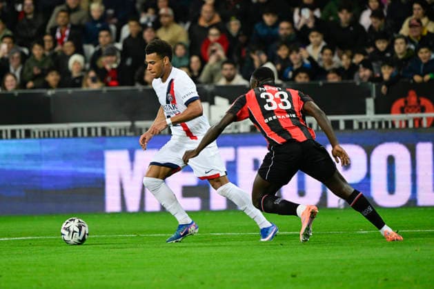 FOOTBALL : OGC Nice VS Paris Saint-Germain - Ligue 1 McDonald s - 21 03 2026 DÃ sirÃ DouÃ (PSG) - Ligue 1 McDonald™s match between OGC Nice and Paris Saint Germain on March 21, 2026 at the Allianz Riviera Stadium in Nice. NiceFrance  Copyright: xWilliamxCannarellax