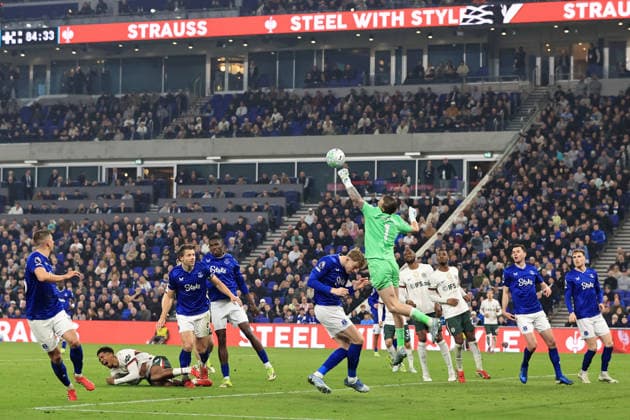21st March 2026; Hill Dickinson Stadium, Liverpool, England; Premier League Football, Everton versus Chelsea; Everton goalkeeper Jordan Pickford leaps to punch the ball clear  DavidxBlunsden Content restricted for UK based newspaper