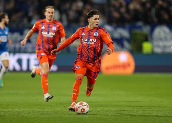 21.03.2026, Fussball 2. Bundesliga, SV Darmstadt 98 - FC Schalke 04, v.l., Soufiane El-Faouzi (FC Schalke 04) DFL DFB REGULATIONS PROHIBIT ANY USE OF PHOTOGRAPHS AS IMAGE SEQUENCES AND OR QUASI-VIDEO. xdcx
