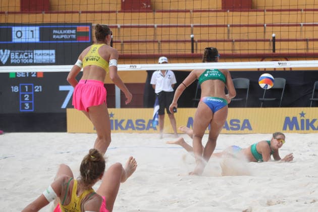 Women™s 2026 Volleyball World Beach Pro Tour- Quarterfinals Claudia Scampoli and Giada Bianchi of Italy and Aine Raupelyte and Monika Paulikiene of Lithuania during the quarterfinal match of the 2026 Women s Volleyball World Beach Pro Tour between Lithuania and Italy. on March 21, 2026 in Tlaxcala, Mexico. (Photo by Essene Hernandez Eyepix Group) Copyright: xEssenexHernandez xEyepixxGroupx EH_21032026_178617
