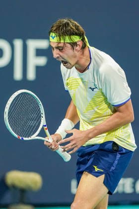 March 21, 2026, Miami Gardens, Florida, USA: Alexander Shevchenko (KAZ) reacts after a point against Ben Shelton (not pictured) during the men s singles match at the 2026 Miami Open presented by Itau at Hard Rock Stadium. Miami Gardens USA - ZUMAw109 20260321_fap_w109_026 Copyright: xDebbyxWongx