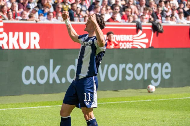 Deutschland: 2.Bundesliga 2025 26 Fortuna Düsseldorf vs Hertha BSC, 27. Spieltag - 22.03.2026 - MERKUR SPIEL-ARENA (Düsseldorf): ubelt nach seinem Tor zum 2:1 Fabian Reese (Hertha BSC,11) Jubel, Begeisterung, Freude, Emotion