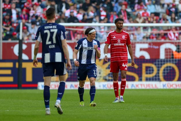 22.03.2026, GER, Fussball, Herren, 2. BL, Saison 2025 2026, Fortuna Düsseldorf - Hertha BSC Berlin Fabian Reese (Hertha) Torjubel, jubelt nach seinem Treffer zum 1:1 Düsseldorf Merkur Spiel-Arena Nordrhein-Westfalen Deutschland