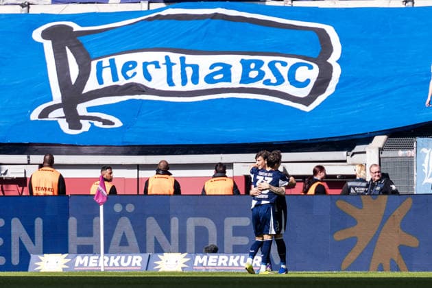 2. Fussball Bundesliga: Fortuna Düsseldorf 1895 - Hertha BSC Berlin; 22.03.2026 Dawid Kownacki (Hertha BSC Berlin, 9) schießt das 1:3, jubelt aber gegen seinen alten Verein nicht 2. Fussball Bundesliga, Fortuna Düsseldorf 1895 - Hertha BSC Berlin, Düsseldorf, Merkur Spiel-Arena am 22.03.2026 DFL REGULATIONS PROHIBIT ANY USE OF PHOTOGRAPHS AS IMAGE SEQUENCES AND OR QUASI-VIDEO.