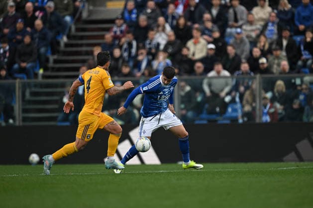 CALCIO - Serie A - Como 1907 vs Pisa SC Nico Paz of Calcio Como in action during the Italian Serie A football match between Calcio Como and Pisa Sporting Club on March 22, 2026 at the Giuseppe Senigallia stadium in Como, Italy Photo Tiziano Ballabio Como Italy  Copyright: xIPAxSport ABACAx