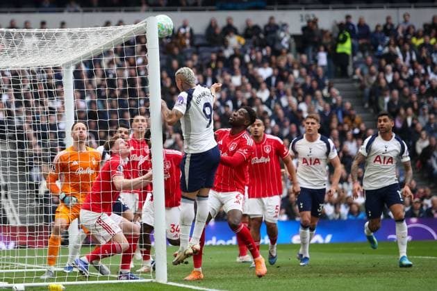 Richarlison of Tottenham Hotspur misses a chance to score Tottenham Hotspur v Nottingham Forest, Football, Premier League, Tottenham Hotspur Stadium, London, UK - 22 03 2026 EDITORIAL USE ONLY No use with unauthorised audio, video, data, fixture lists (outside the EU), club league logos or live services. Online in-match use limited to 45 images (+15 in extra time). No use to emulate moving images. No use in betting, games or Copyright: xAnthonyxHanc Shutterstockx 16785849k