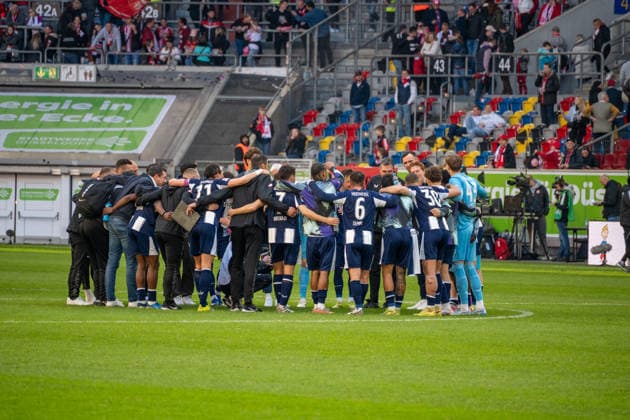 Deutschland: 2.Bundesliga 2025 26 Fortuna Düsseldorf vs Hertha BSC, 27. Spieltag - 22.03.2026 - MERKUR SPIEL-ARENA (Düsseldorf): nach dem Sieg- Hertha BSC