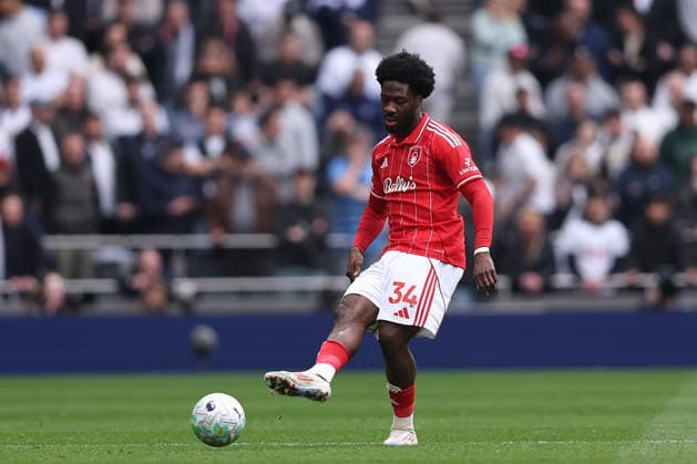 22nd March 2026; Tottenham Hotspur Stadium, London, England; Premier League Football, Tottenham Hotspur versus Nottingham Forest; Ola Aina of Nottingham Forest passes the ball  KatiexChan Content restricted for UK based newspaper