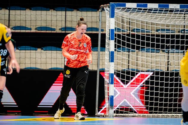 Hamm, 22.03.2026, Handball, Damen, EHF Champions League, Play-offs, 2025 2026: BVB Borussia Dortmund FTC Rail-Cargo Hungaria Melinda Szikora (BVB, 7) jubelt über eine Parade Hamm Westpress Arena NRW Germany