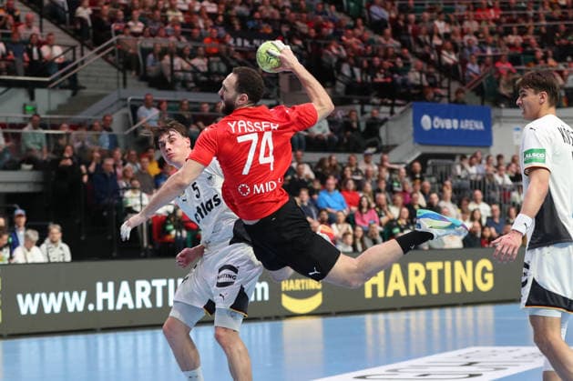 22.03.2026, xgox, Handball, EM-Qualifikation, Deutschland - Aegypten emspor v.l. Yasser Seif (Aegypten, 74) wirft Tor, Torschuetze, erzielt Tor, Treffer, scores the goal Bremen