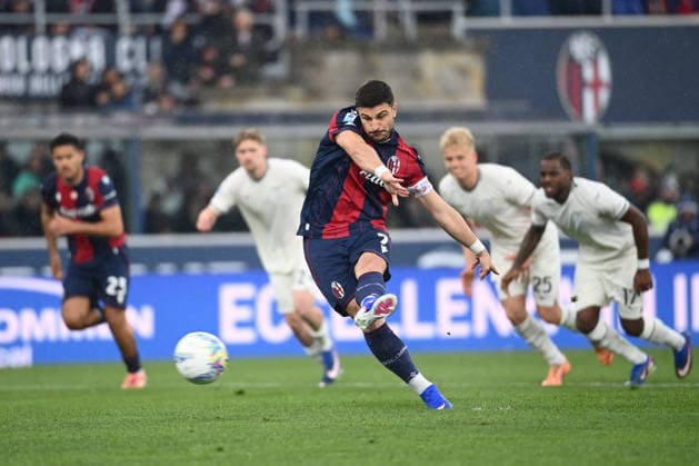 Riccardo Orsolini (Bologna Fc) missing a penalty kick during Bologna FC vs SS Lazio, Italian soccer Serie A match in Bologna, Italy, March 22 2026  Copyright: xGianlucaxRicci IPAxSportx xipa-agency.netx xx IPA_73292301 IPA_Agency_IPA73292301