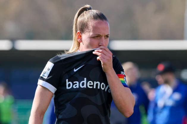 Lisa Karl (SC Freiburg) schaut enttaeuscht, Google Pixel Frauen-Bundesliga, RB Leipzig v SC Freiburg, RB-Trainingszentrum am 22. March 2026 in Leipzig, Deutschland. (Foto von Marco Steinbrenner DeFodi Images) Lisa Karl (SC Freiburg) looks dejected, Google Pixel Frauen-Bundesliga, RB Leipzig v SC Freiburg, RB-Trainingszentrum, March 22, 2026 in Leipzig, Germany. (Photo by Marco Steinbrenner DeFodi Images) DFB DFL REGULATIONS PROHIBIT ANY USE OF PHOTOGRAPHS AS IMAGE SEQUENCES AND OR QUASI-VIDEO. -