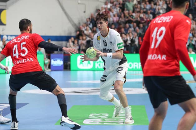 22.03.2026, xgox, Handball, EM-Qualifikation, Deutschland - Aegypten emspor v.l. Julian Koester (Deutschland, 18) Bremen