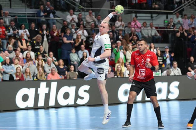 22.03.2026, xgox, Handball, EM-Qualifikation, Deutschland - Aegypten emspor v.l. Justus Fischer (Deutschland, 54) wirft Tor, Torschuetze, erzielt Tor, Treffer, scores the goal Bremen