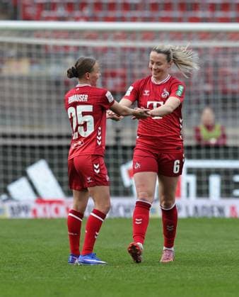 22.03.2026 - Fussball - Saison 2025 2026 - 1. Frauen - Fussball - Bundesliga - 21. Spieltag: 1. FC Nürnberg FCN ( Club ) - 1. FC Köln - Sportfoto Zink DaMa - xdaxmax - Jubel Freude Torjubel nach Tor zum 0:1 - Laura Donhauser (25, 1. FC Köln ) Sandra Maria Jessen (6, 1. FC Köln ) jubelt freut sich - Torschütze: Laura Donhauser (25, 1. FC Köln )