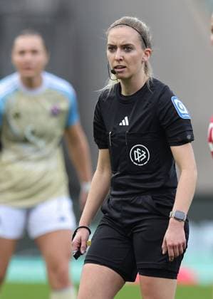 22.03.2026 - Fussball - Saison 2025 2026 - 1. Frauen - Fussball - Bundesliga - 21. Spieltag: 1. FC Nürnberg FCN ( Club ) - 1. FC Köln - Sportfoto Zink DaMa - xdaxmax - Julia Boike ( Schiedsrichterin )
