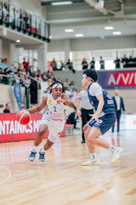 BB-1BL Damen Syntainics MBC Lions - TK Hannover Luchse Lashae Dwyer (TK Hannover Luchse) waehrend der Saison 2025-2026 in der DBBL Toyota Bundesliga Syntainics MBC Lions und TK Hannover Luchse in der SWH Arena am 22. March 2026 in Halle Saale, Sachsen Anhalt, Deutschland