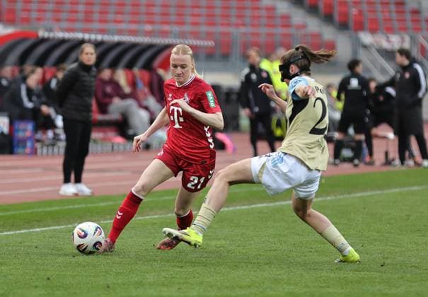 22.03.2026 - Fussball - Saison 2025 2026 - 1. Frauen - Fussball - Bundesliga - 21. Spieltag: 1. FC Nürnberg FCN ( Club ) - 1. FC Köln - Sportfoto Zink DaMa - xdaxmax - Anna Gerhardt (21, 1. FC Köln ) Julia Pollak (22, 1. FC Nürnberg FCN )