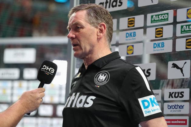 22.03.2026, xgox, Handball, EM-Qualifikation, Deutschland - Aegypten emspor v.l. Alfred Gislason (Deutschland, Trainer) im Interview Bremen