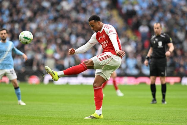 Arsenal v Manchester City, EFL Cup, Cup Final Gabriel (6) of Arsenal clears the ball during the EFL Cup match between Arsenal and Manchester City at Wembley Stadium, London, UK on 22 March 2026. London Wembley Stadium Greater London UK Editorial use only DataCo restrictions apply See www.football-dataco.com , Copyright: xGrahamxHuntx PSI-23937-0044