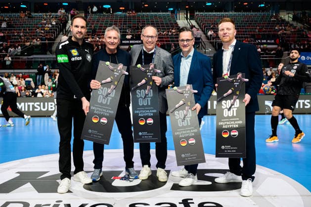 Bremen: Handball Länderspiel - Deutschland - Ägypten Sold Out Award Bremen ÖVB Arena Deutschland