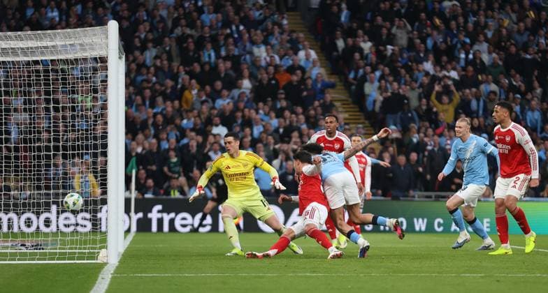 LONDON, ENGLAND, MARCH 22: GOAL 1-0, Nico O Reilly of Manchester City scores a goal to put Manchester City 1-0 ahead during the match between Arsenal FC and Manchester City FC in the Carabao Cup Final at Wembley Stadium in London, England, on March 22. (Photo by Daniel Weir) Copyright: xDanielxWeir SportsxPressxPhotox Sportspressphoto_SPR116556
