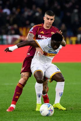 Gianluca Mancini of AS Roma and Lameck Banda of US Lecce compete for the ball during the Serie A 2025 2026 football match between AS Roma and US Lecce at Stadio Olimpico in Rome (Italy), March 22, 2026. AndreaxStaccioli