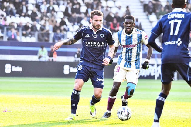 FOOTBALL : Paris FC vs Le Havre AC - Ligue 1 - JournÃ e 27 - 22 03 2026 Ciro Immobile (Paris FC) Lucas Gourna-Douath (AC Le Havre) ParisFrance  Copyright: xBaptistexAutissierx