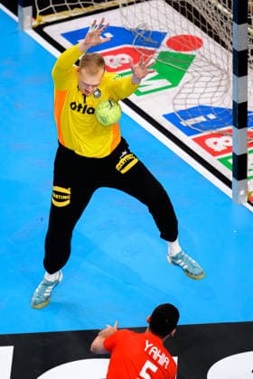Bremen: Handball Länderspiel - Deutschland - Ägypten Torhueter David Späth David Spaeth (Deutschland) Bremen ÖVB Arena Deutschland