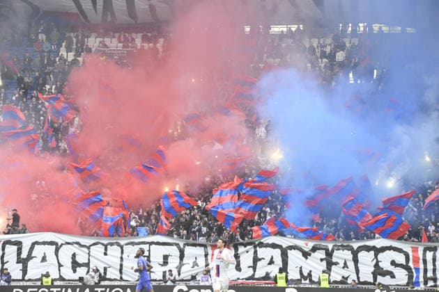 Football : Olympique Lyonnais v AS Monaco - French ligue 1- 22 03 2026 Fans of Lyon during the French ligue 1 match between Olympique Lyonnais and AS Monaco at Groupama Stadium Decines Charpieu Lyon on March 22, 2026 , France LYONFrance  Copyright: xMouradxALLILIx