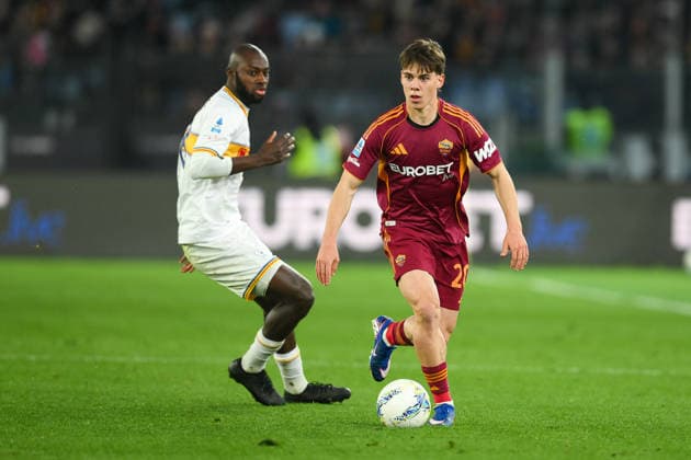 22nd March 2026, Stadio Olimpico, Rome, Italy; Serie A Football; Roma versus Lecce; Lorenzo Venturino of AS Roma under pressure from Sadik Fofana of US Lecce  AllShotLive Content restricted for UK based newspaper