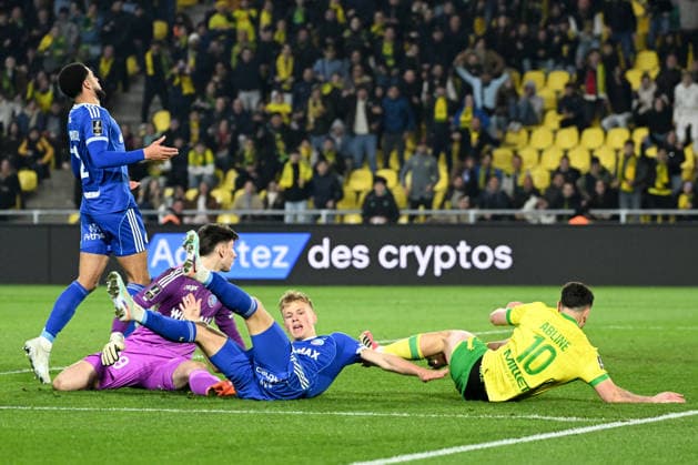 FC Nantes v RC Strasbourg Alsace - Ligue 1 McDonald s 2025 2026 24 Lucas HOGSBERG (rcsa) - 10 Matthis ABLINE (fcn) during the Ligue 1 McDonald s match between Nantes and Strasbourg at Stade de la Beaujoire on March 22, 2026 in Nantes, France. Nantes France  Copyright: xFEPx 776348329