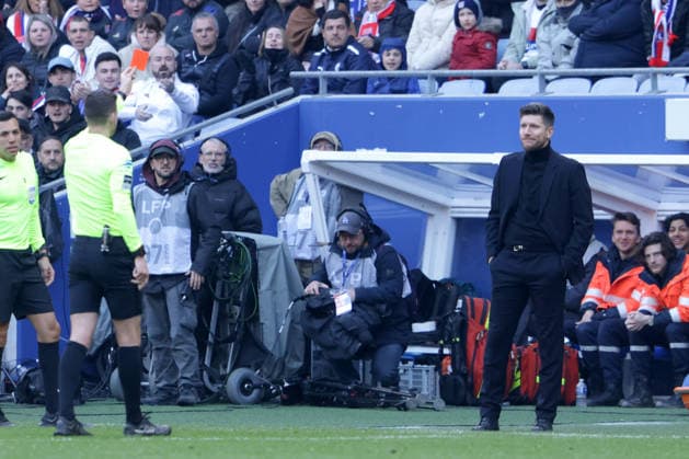 FRANCOIS LETEXIER, Arbitro, Referee, SEBASTIEN POCOGNOLI, Monaco, Ligue 1, 2025-26, Olympique Lyonnais vs Monaco 1-2, 22-03-2026, Azione, Action, Espulsione, Red card LIGUE 1 2025-26 OLYMPIQUE LIONE-MONACO 1-2