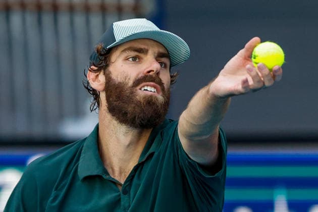MIAMI GARDENS, FL - MARCH 22: Reilly Opelka (USA) in action during his men™s third round singles match against Taylor Fritz (USA) at the Miami Open on March 22, 2026, at Hard Rock Stadium in Miami Gardens, Florida,(Photo by Chris Arjoon Icon Sportswire) TENNIS: MAR 22 Miami Open EDITORIAL USE ONLY Icon2603220010046