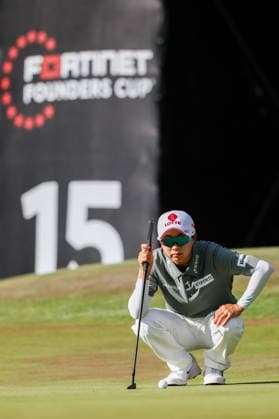 MENLO PARK, CA - MARCH 22: Hyo Joo Kim of South Korea lines up her putt on the 15 hole during the final round of the LPGA, Golf Damen Fortinet Founders Cup on March 22, 2026 at Sharon Heights Golf & Country Club in Menlo Park, CA. (Photo by Matthew Huang Icon Sportswire) GOLF: MAR 22 LPGA Fortinet Founders Cup EDITORIAL USE ONLY Icon2603220714